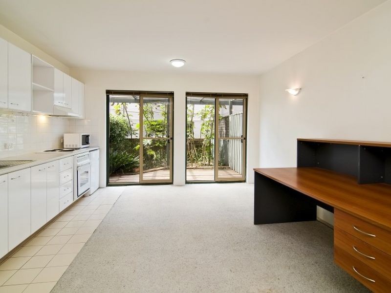 28/12 Hayberry Street, Crows Nest NSW 2065