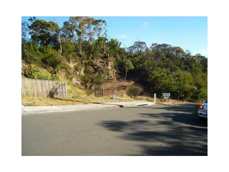 6 Tew Terrace, Sandy Bay TAS 7005