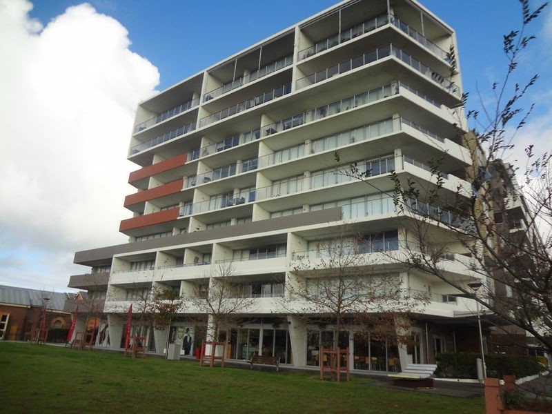 Unit 106/2 Honeysuckle Drive, Newcastle NSW 2300