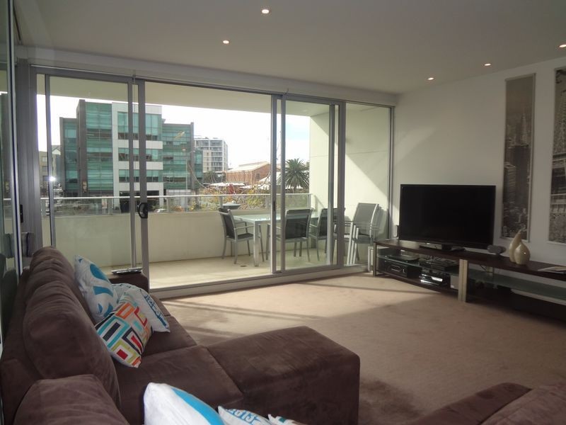 Unit 106/2 Honeysuckle Drive, Newcastle NSW 2300