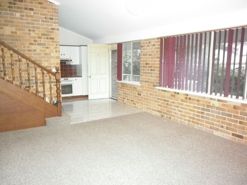 2/164 Teralba Road, Adamstown NSW 2289