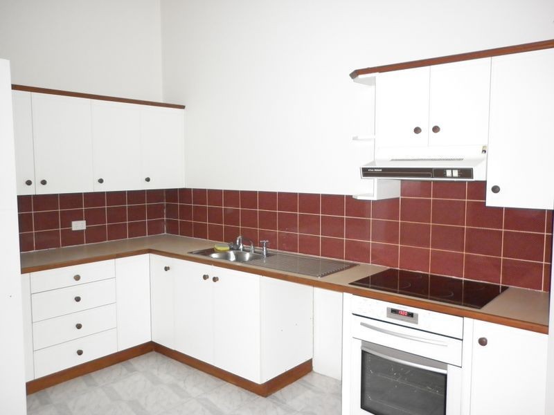 2/164 Teralba Road, Adamstown NSW 2289