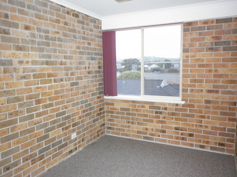 2/164 Teralba Road, Adamstown NSW 2289