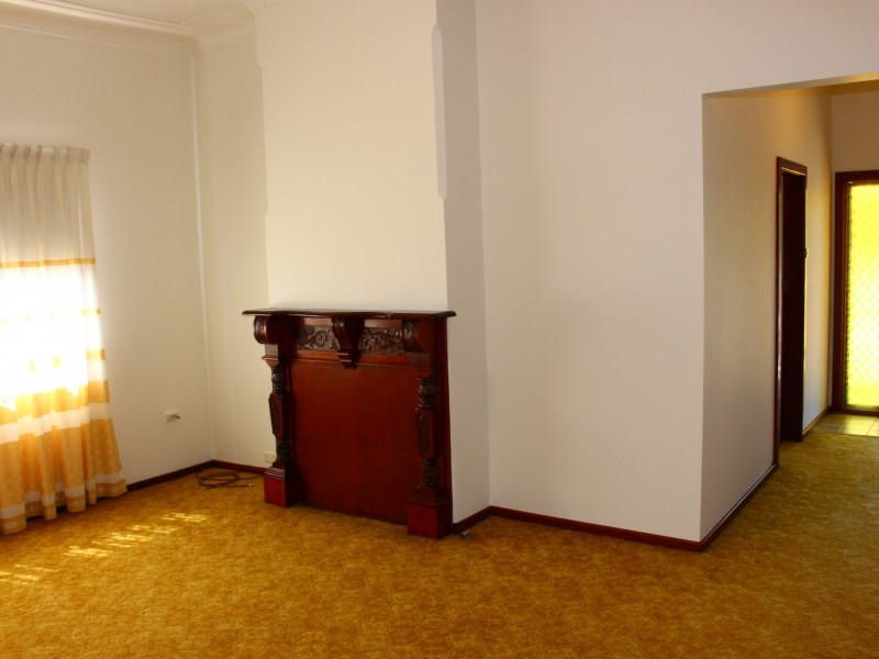 74 Everton Street, Hamilton NSW 2303