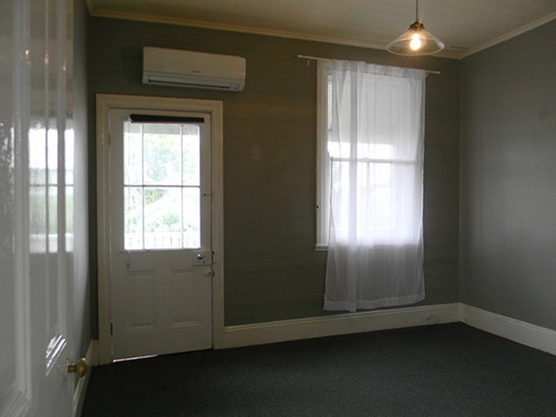 12 Bevan Street, Islington NSW 2296