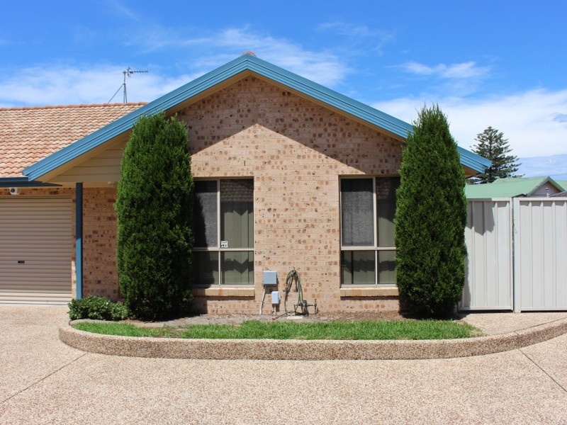 4/36 Silsoe Street, Mayfield NSW 2304