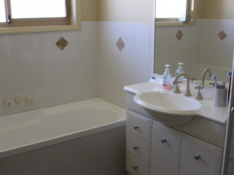 4/36 Silsoe Street, Mayfield NSW 2304