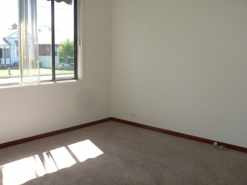 12 Brett Street, Georgetown NSW 2298