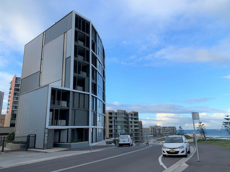 Unit s606/77 Shortland Esplanade, Newcastle NSW 2300