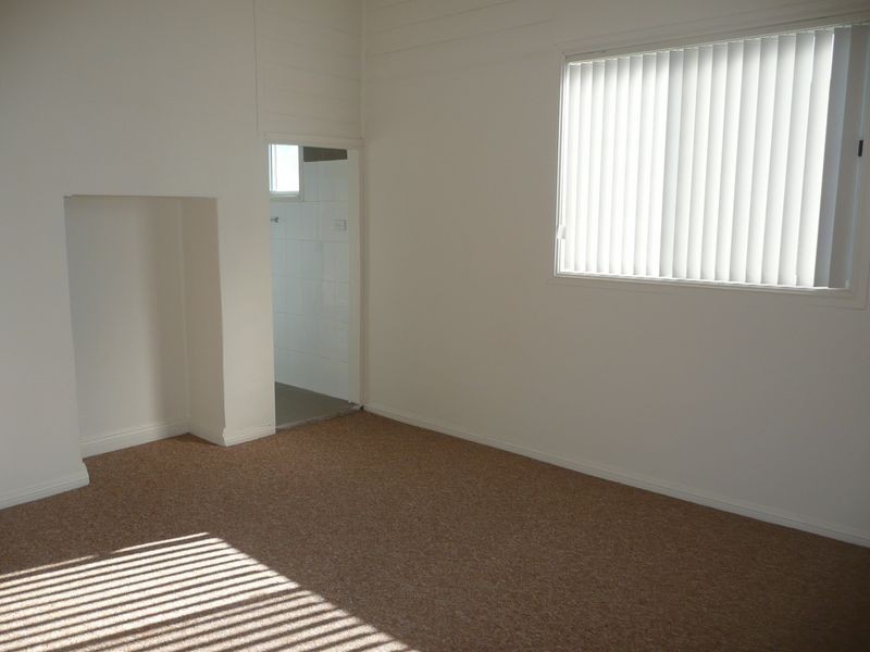 Unit 2/4 Tighe Street, Waratah NSW 2298