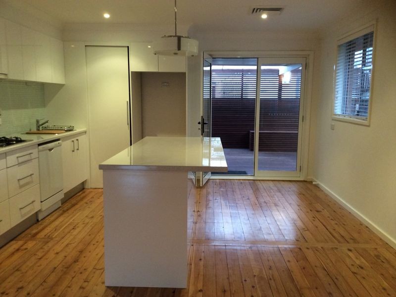 21 Milton Street, Hamilton NSW 2303