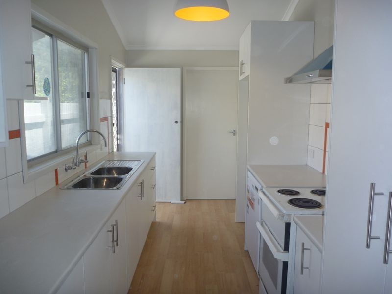 98 Dawson Street, Cooks Hill NSW 2300