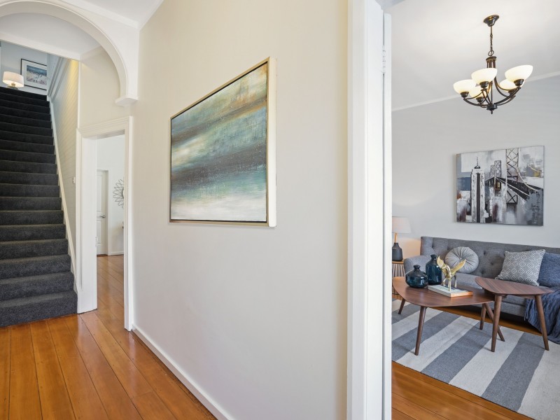 6 Devon Street, Hamilton NSW 2303