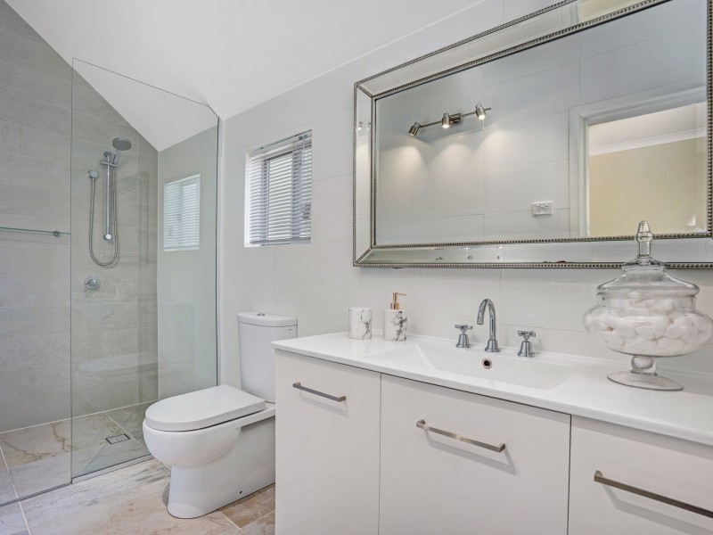 6 Devon Street, Hamilton NSW 2303