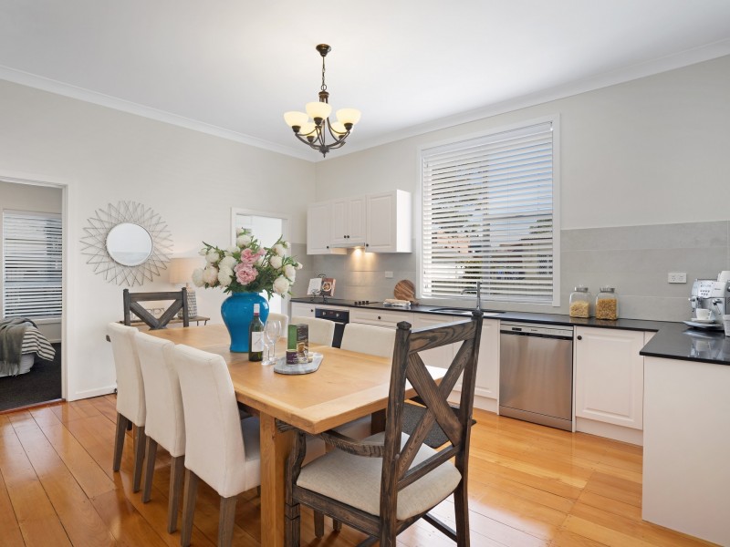 6 Devon Street, Hamilton NSW 2303