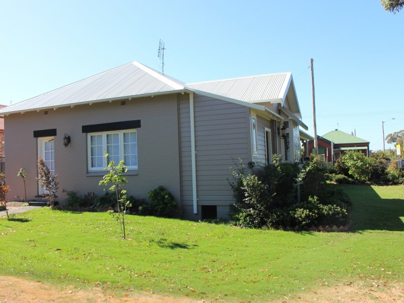 2 Oxford Street, New Lambton NSW 2305