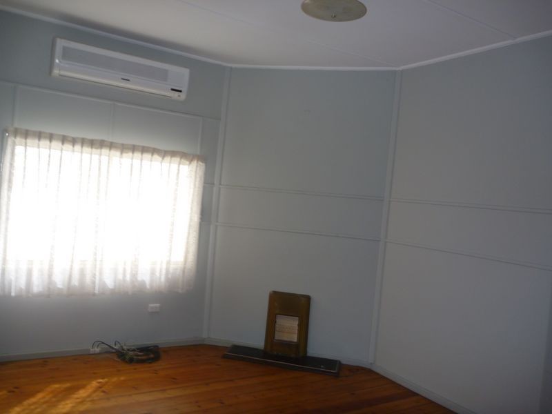 24 Thomas Street, Mayfield NSW 2304