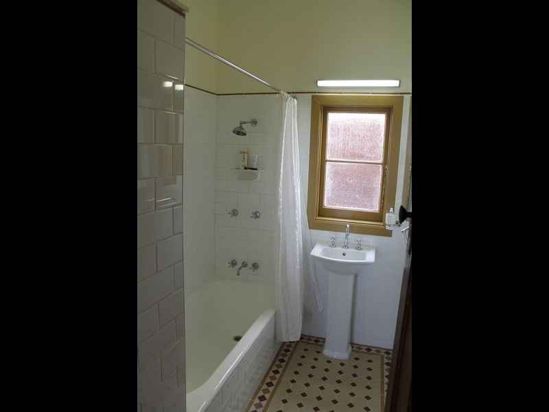 25 McIsaac St, Tighes Hill NSW 2297