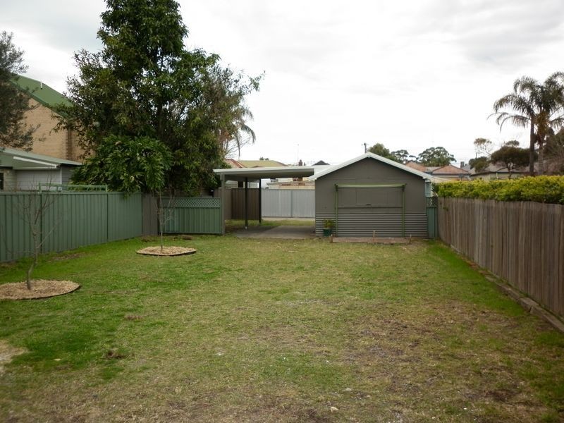 39 Cleary Street, Hamilton NSW 2303