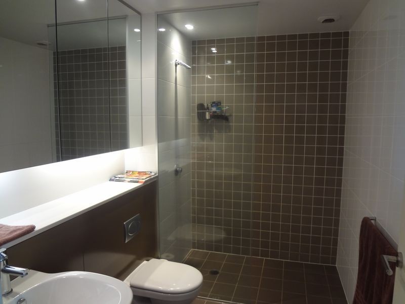 2 Honeysuckle Drive, Newcastle NSW 2300