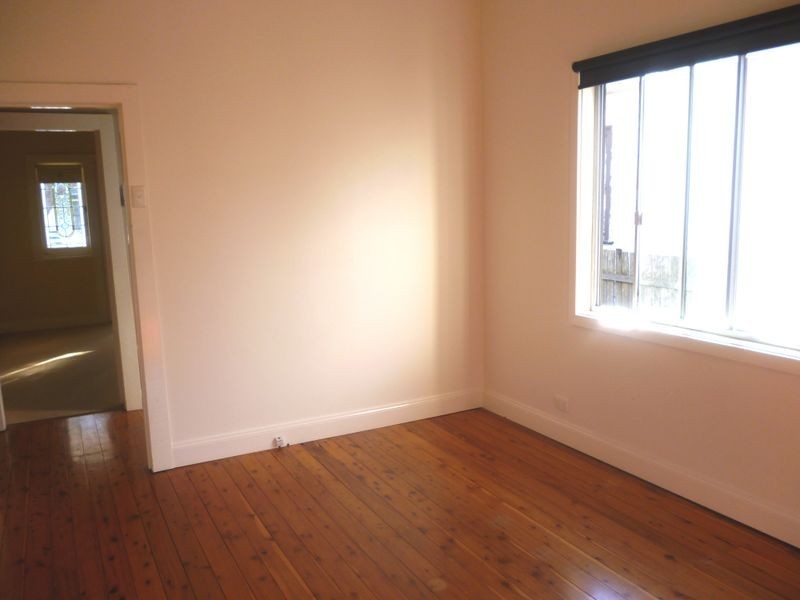 13 Walsh Street, Mayfield East NSW 2304
