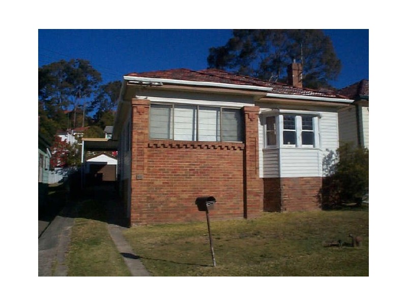 13 MURRAY STREET, Adamstown NSW 2289