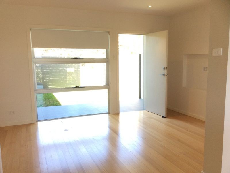 2/14 Memorial Drive, Bar Beach NSW 2300