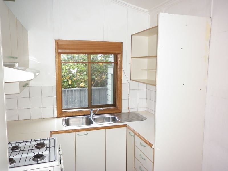 2 Bridge Street, Hamilton NSW 2303