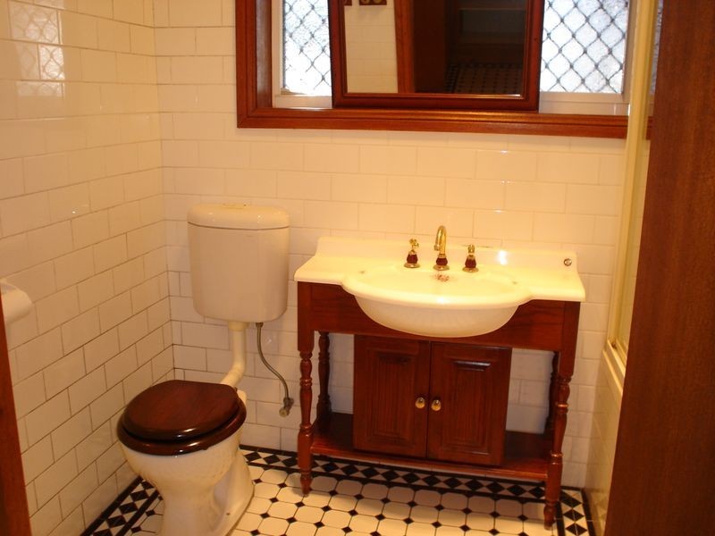 32 Bibby Street, Hamilton NSW 2303