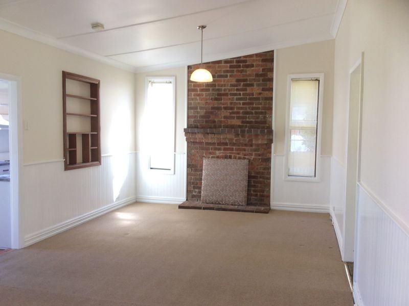 175 Gosford Rd, Adamstown NSW 2289