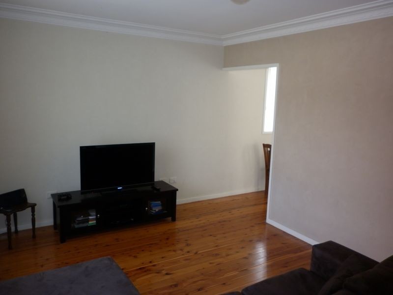 16 Boston Close, Cardiff NSW 2285