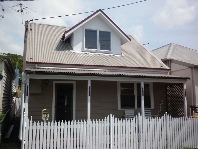 13 Islington Street, Islington NSW 2296
