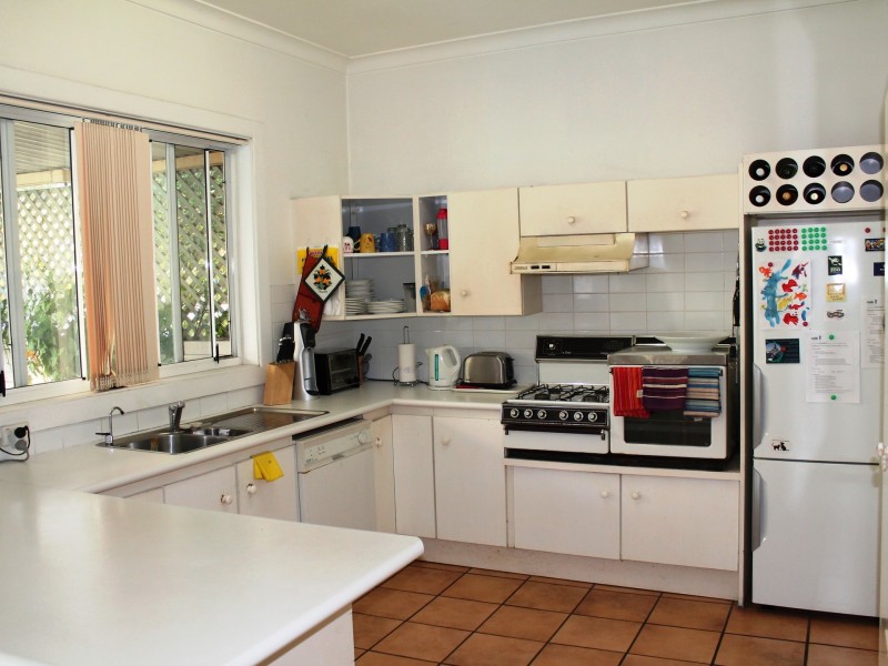 27 Lindsay Street, Hamilton NSW 2303