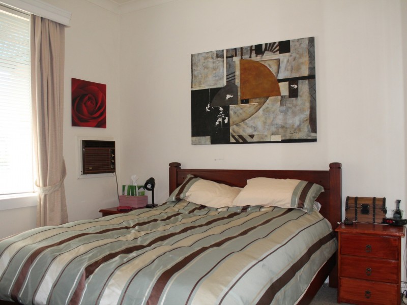 27 Lindsay Street, Hamilton NSW 2303