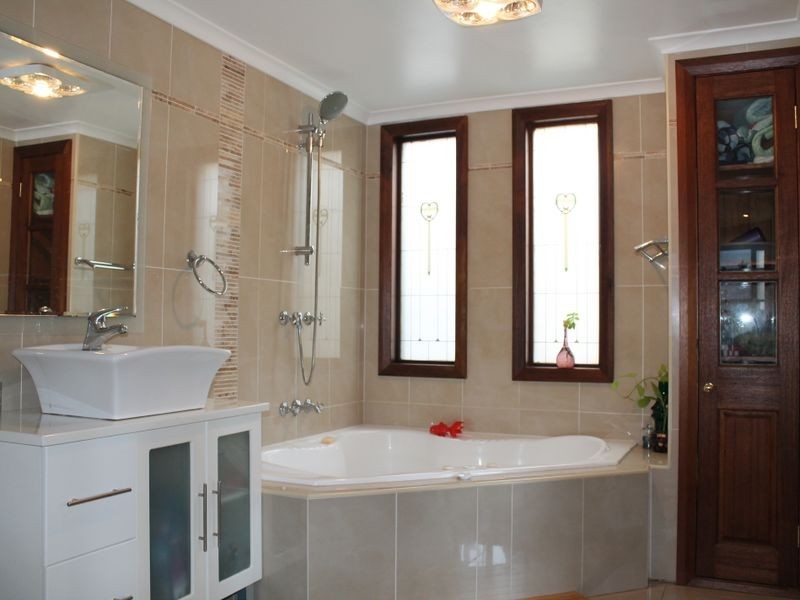 77 Norththumberland Street, Maryville NSW 2293