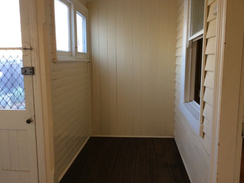 13 James Street, Hamilton NSW 2303