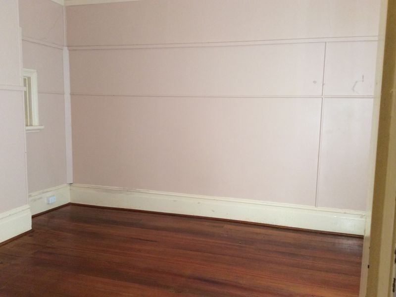 13 James Street, Hamilton NSW 2303