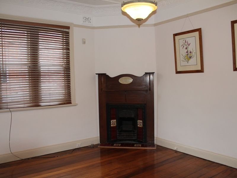 21 Henson Avenue, Mayfield East NSW 2304