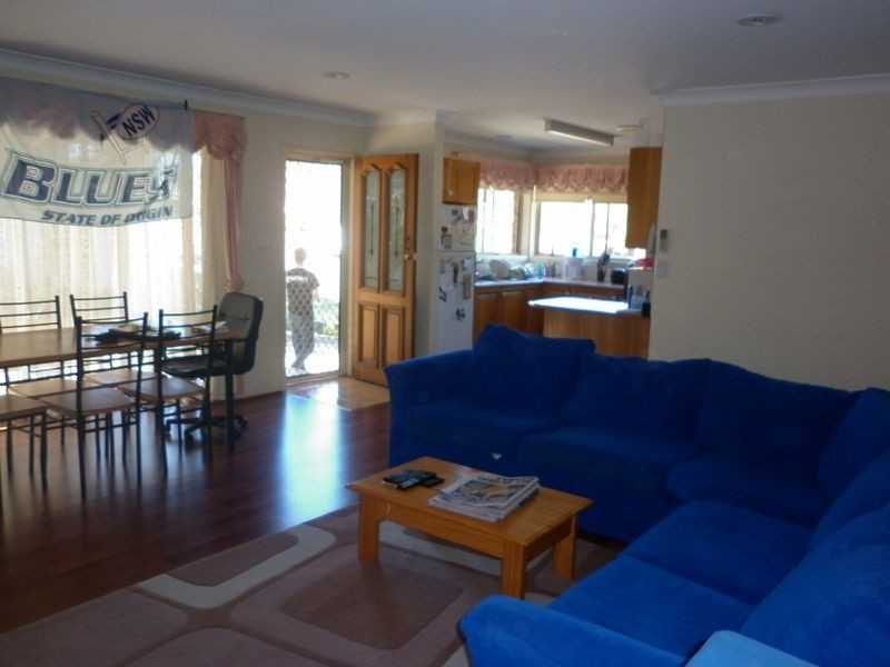 12 Barellan Street, Lambton NSW 2299