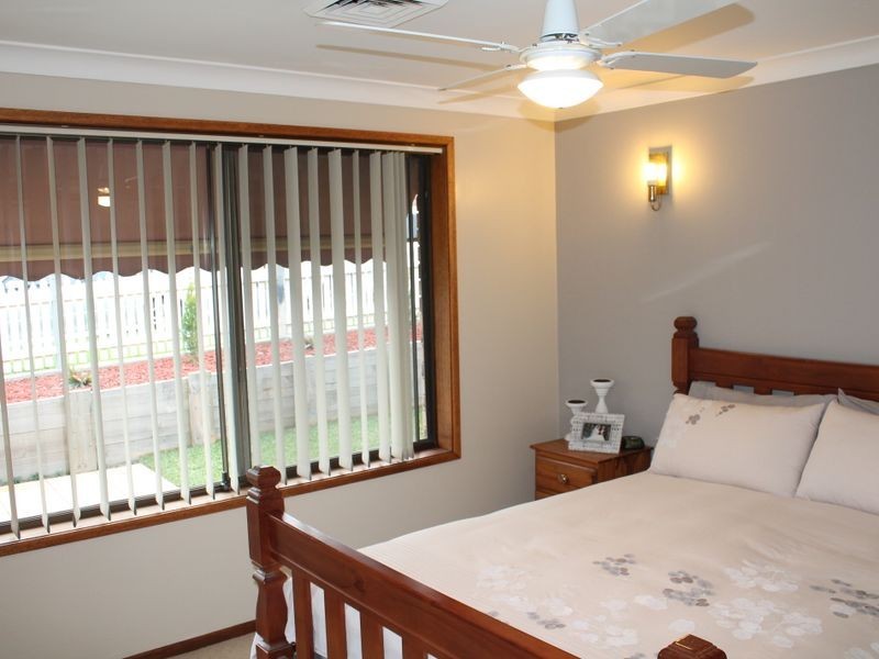 19 McCarthy Street, Minmi NSW 2287