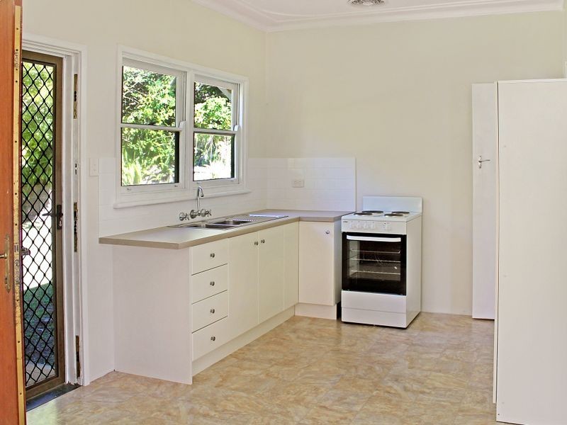 15 Russell Avenue, Adamstown Heights NSW 2289