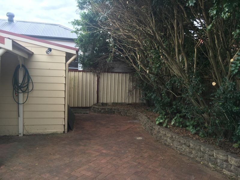 19 Milton Street, Hamilton NSW 2303