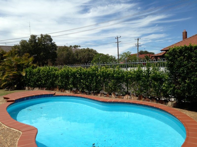 4/74 Railway Street, Merewether NSW 2291