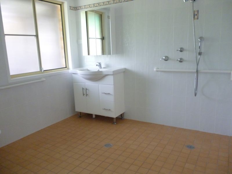 29 Myles Avenue, Warners Bay NSW 2282