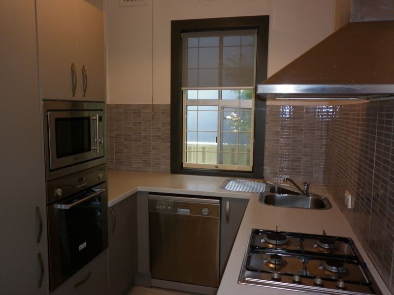 12 Buchanan Street, Hamilton NSW 2303