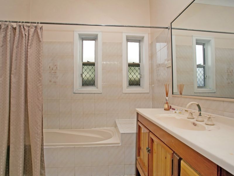 36 Roe Street, Mayfield NSW 2304