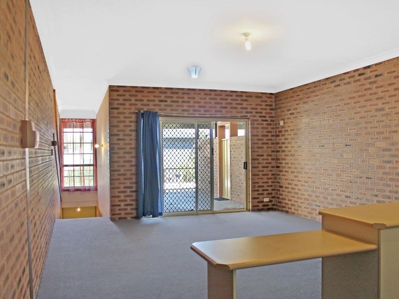 1/43 Beaumont Street, Hamilton NSW 2303