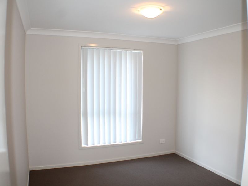 25 Northview Street, Fletcher NSW 2287