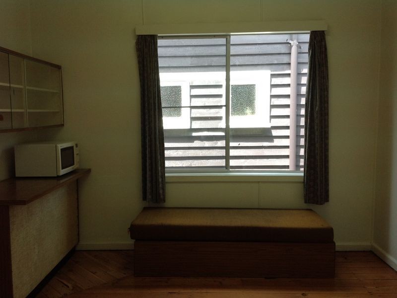 166 Lindsay Street, Hamilton NSW 2303