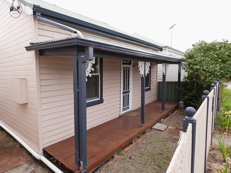 29 McIsaac Street, Tighes Hill NSW 2297